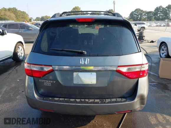 2013 Honda Odyssey EX с VIN 5FNRL5H41DB033471, выставлен на аукционе IAAI как лот 43274449 с пробегом 214 131 миль миль и . История ставок и продаж доступна на DreamBid. Изображение 16.