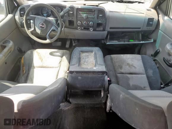2007 GMC Sierra 1500 SLE2 with VIN 2GTEC13J371610755, listed as a Copart auction lot 57898285 with 484,727 mi miles and Salvage title. Bid and sale history available at DreamBid. Image 8.