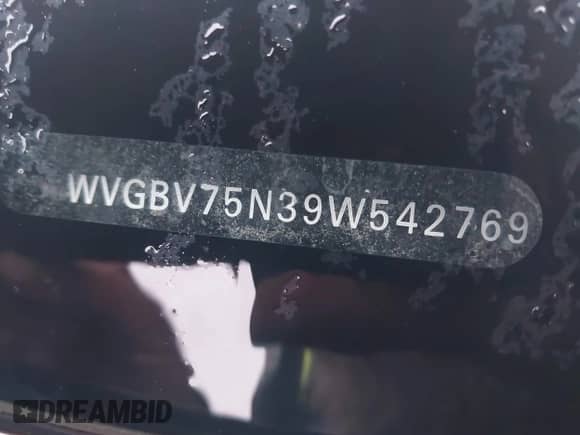 2009 Volkswagen Tiguan SE with VIN WVGBV75N39W542769, listed as a IAAI auction lot 43459249 with 117,821 mi miles and . Bid and sale history available at DreamBid. Image 9.