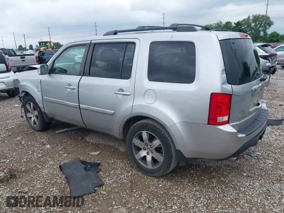 2015 Honda Pilot Touring с VIN 5FNYF4H90FB058793, выставлен на аукционе IAAI как лот 42881495 с пробегом 316 893 миль миль и . История ставок и продаж доступна на DreamBid. Изображение 3.