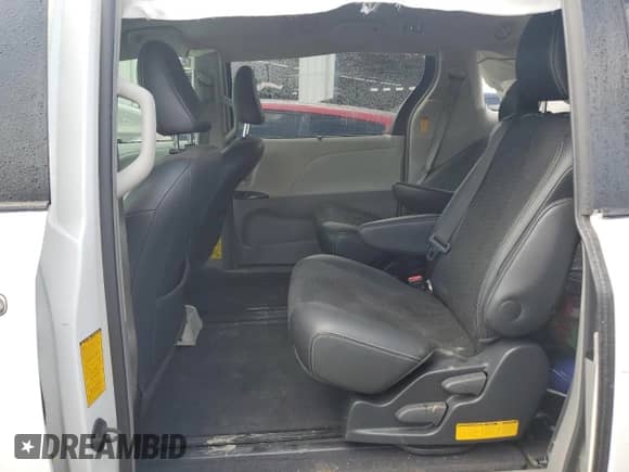 2014 Toyota Sienna SE with VIN 5TDXK3DC9ES431830, listed as a Copart auction lot 67330254 with 77,238 mi miles and Salvage title. Bid and sale history available at DreamBid. Image 11.