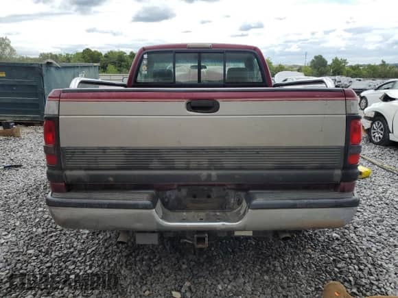 1996 Dodge 1500 with VIN 1B7HC16Y1TS583751, listed as a Copart auction lot 68501595 with 91,843 mi miles and Salvage title. Bid and sale history available at DreamBid. Image 6.