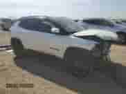 2020 Jeep Compass Limited with VIN 3C4NJDCB4LT157822, listed as a Copart auction lot 84813165 with Not provided miles and Salvage title. Bid and sale history available at DreamBid. Image 4.