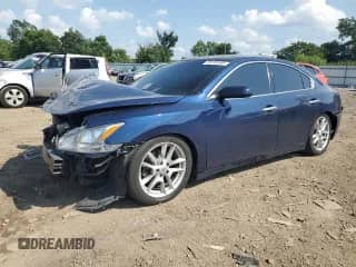 2014 Nissan Maxima SV с VIN 1N4AA5AP3EC452823, выставлен на аукционе Copart как лот 68180105 с пробегом 84 991 миль миль и Списание • Salvage title. История ставок и продаж доступна на DreamBid. Изображение 1.