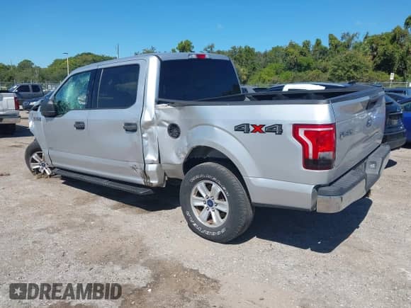 2017 Ford F-150 XLT z VIN 1FTEW1EG0HFB92156, wystawiony jako IAAI lot #43457491 z przebiegiem 156 076 mil mil oraz . Historia ofert i sprzedaży dostępna na DreamBid. Obrazek 3.