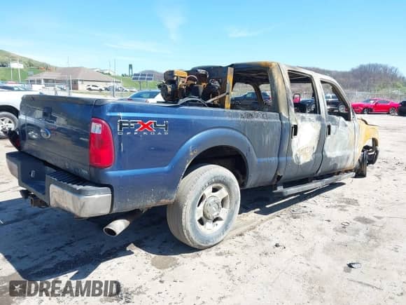 2011 Ford F-250 XL с VIN 1FT7W2B66BEA01931, выставлен на аукционе IAAI как лот 41964256 с пробегом Не указан миль и . История ставок и продаж доступна на DreamBid. Изображение 4.