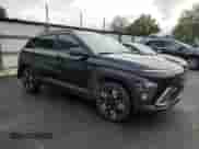 2025 Hyundai Kona SEL с VIN KM8HBCAB5SU237296, выставлен на аукционе Copart как лот 86492945 с пробегом 28 219 миль миль и Чистый • Clean title. История ставок и продаж доступна на DreamBid. Изображение 4.