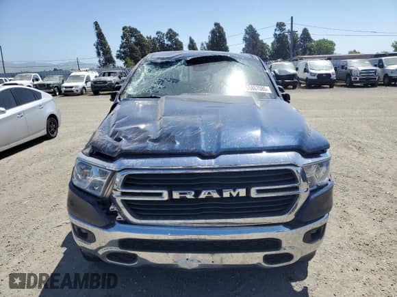 2021 Ram 1500 Big Horn z VIN 1C6SRFMTXMN562364, wystawiony jako Copart lot #55867085 z przebiegiem 77 000 mil mil oraz Szkoda całkowita • Salvage title. Historia ofert i sprzedaży dostępna na DreamBid. Obrazek 5.