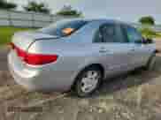 2005 Honda Accord LX с VIN 1HGCM55415A122735, выставлен на аукционе Copart как лот 66383265 с пробегом Не указан миль и На запчасти • Non repairable. История ставок и продаж доступна на DreamBid. Изображение 3.