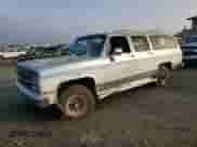 1990 Chevrolet Suburban с VIN 1GNGV26K8LF160480, выставлен на аукционе Copart как лот 83665974 с пробегом 246 841 миль миль и Чистый • Clean title. История ставок и продаж доступна на DreamBid. Изображение 1.