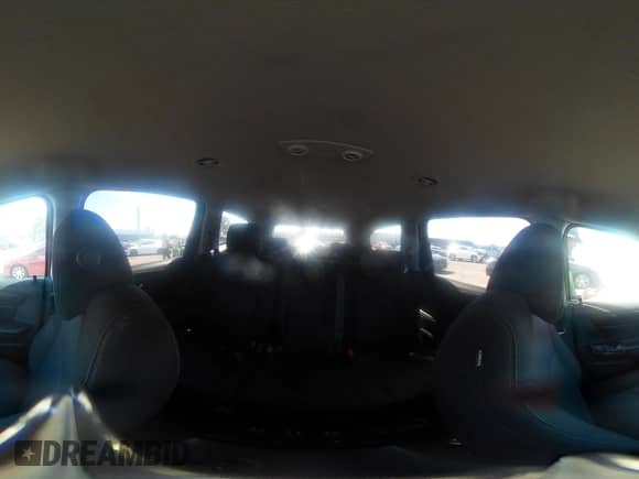 2017 Chevrolet Traverse LT с VIN 1GNKVGKD8HJ203833, выставлен на аукционе IAAI как лот 43213532 с пробегом Не указан миль и . История ставок и продаж доступна на DreamBid. Изображение 17.