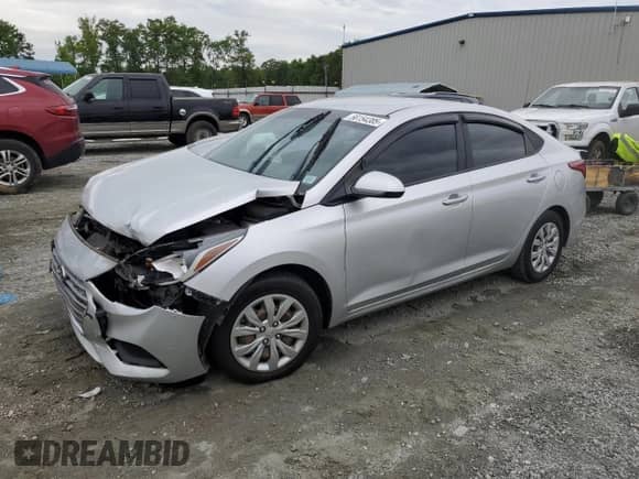 2018 Hyundai Accent SEL с VIN 3KPC24A39JE010249, выставлен на аукционе Copart как лот 56154385 с пробегом 47 737 миль миль и Списание • Salvage title. История ставок и продаж доступна на DreamBid. Изображение 1.