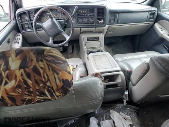 2000 Chevrolet Tahoe LT с VIN 1GNEK13T9YJ209911, выставлен на аукционе Copart как лот 58825895 с пробегом Не указан миль и Списание • Salvage title. История ставок и продаж доступна на DreamBid. Изображение 8.