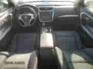 2016 Nissan Altima SR z VIN 1N4AL3APXGC294532, wystawiony jako Copart lot #82657015 z przebiegiem 200 979 mil mil oraz Czysty tytuł • Clean title. Historia ofert i sprzedaży dostępna na DreamBid. Obrazek 8.