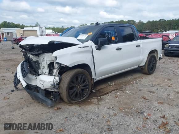 2020 Chevrolet Silverado 1500 Custom with VIN 3GCPWBEH8LG213060, listed as a IAAI auction lot 43349966 with 88,023 mi miles and . Bid and sale history available at DreamBid. Image 2.