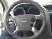 2013 Chevrolet Traverse LT z VIN 1GNKRGKD9DJ234250, wystawiony jako IAAI lot #42584700 z przebiegiem 197 535 mil mil oraz . Historia ofert i sprzedaży dostępna na DreamBid. Obrazek 11.