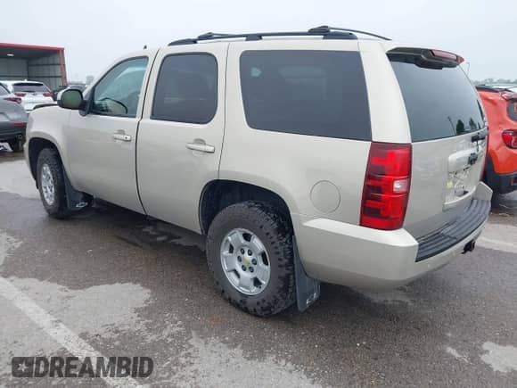 2011 Chevrolet Tahoe LT с VIN 1GNSKBE05BR250248, выставлен на аукционе IAAI как лот 42676401 с пробегом 195 683 миль миль и . История ставок и продаж доступна на DreamBid. Изображение 3.
