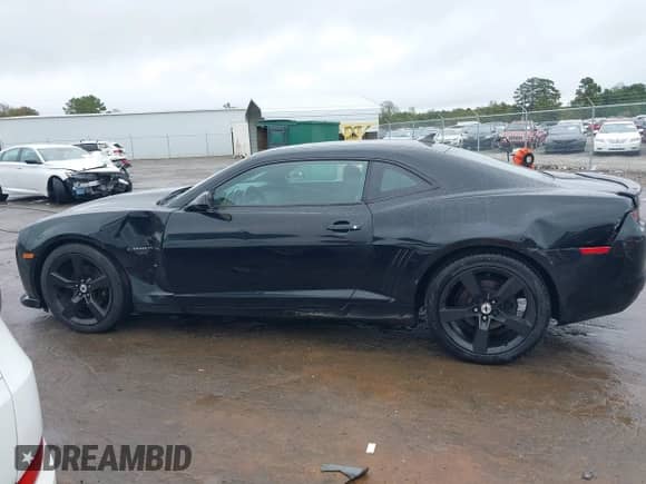 2011 Chevrolet Camaro 2LT with VIN 2G1FC1ED1B9148453, listed as a IAAI auction lot 43434027 with 188,084 mi miles and . Bid and sale history available at DreamBid. Image 14.