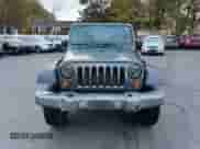 2007 Jeep Wrangler Unlimited X z VIN 1J8GA39177L144753, wystawiony jako Copart lot #90586105 z przebiegiem 171 270 mil mil oraz Czysty tytuł • Clean title. Historia ofert i sprzedaży dostępna na DreamBid. Obrazek 10.