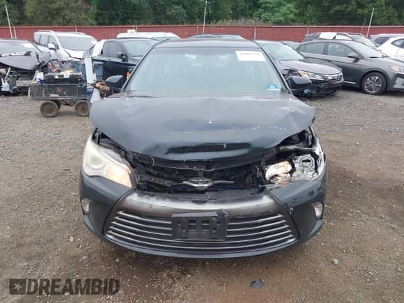 2016 Toyota Camry LE с VIN 4T1BF1FK4GU587162, выставлен на аукционе IAAI как лот 43005332 с пробегом 141 027 миль миль и . История ставок и продаж доступна на DreamBid. Изображение 12.