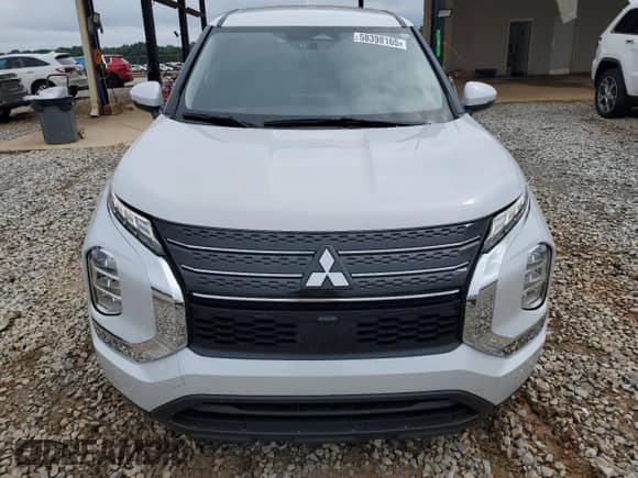 2024 Mitsubishi Outlander ES with VIN JA4J3UA80RZ067143, listed as a Copart auction lot 58398165 with 22,518 mi miles and Salvage title. Bid and sale history available at DreamBid. Image 5.