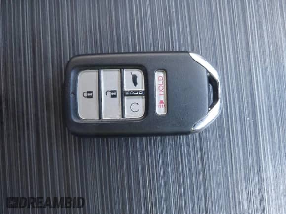 2017 Honda Pilot Touring with VIN 5FNYF6H94HB083565, listed as a IAAI auction lot 43341460 with 90,336 mi miles and . Bid and sale history available at DreamBid. Image 11.