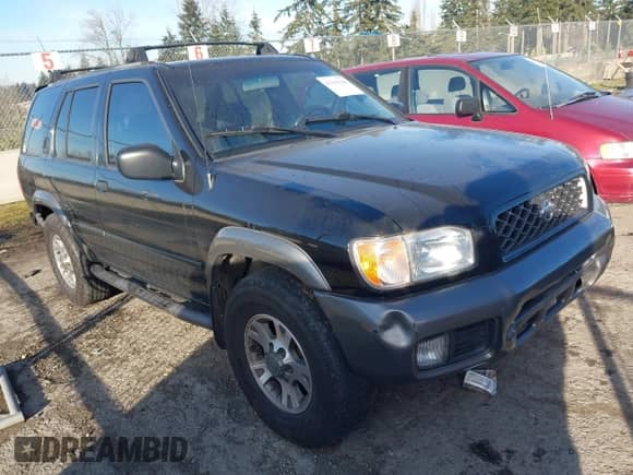 2001 Nissan Pathfinder SE z VIN JN8DR09Y51W607126, wystawiony jako IAAI lot #41383566 z przebiegiem 182 644 mil mil oraz . Historia ofert i sprzedaży dostępna na DreamBid. Obrazek 1.