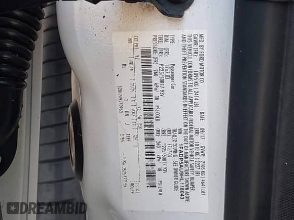 2017 Ford C-Max SE z VIN 1FADP5AU9HL118043, wystawiony jako IAAI lot #43463999 z przebiegiem 87 907 mil mil oraz . Historia ofert i sprzedaży dostępna na DreamBid. Obrazek 9.