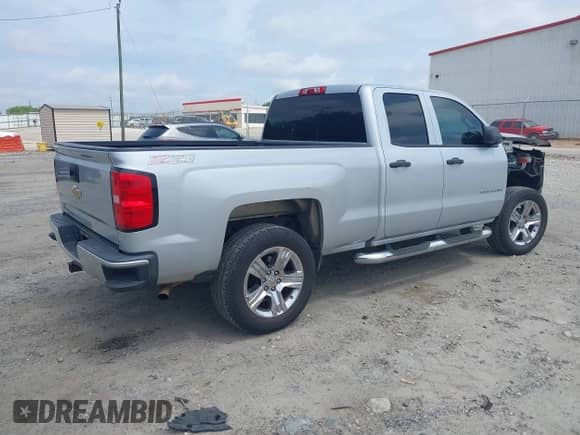 2016 Chevrolet Silverado 1500 Custom с VIN 1GCRCPEC9GZ244357, выставлен на аукционе IAAI как лот 42233842 с пробегом 277 843 миль миль и . История ставок и продаж доступна на DreamBid. Изображение 4.