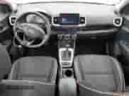 2024 Hyundai Venue Limited z VIN KMHRC8A34RU302429, wystawiony jako Copart lot #81820225 z przebiegiem 17 821 mil mil oraz Szkoda całkowita • Salvage title. Historia ofert i sprzedaży dostępna na DreamBid. Obrazek 8.