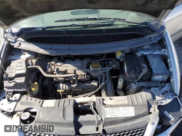 2002 Dodge Caravan Sport with VIN 2B4GP44322R615239, listed as a Copart auction lot 66906285 with 253,596 mi miles and Salvage title. Bid and sale history available at DreamBid. Image 12.