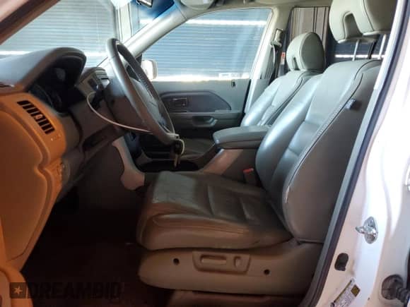 2006 Honda Pilot EX-L z VIN 5FNYF28566B008109, wystawiony jako Copart lot #71028575 z przebiegiem 104 366 mil mil oraz Szkoda całkowita • Salvage title. Historia ofert i sprzedaży dostępna na DreamBid. Obrazek 7.