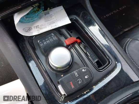 2017 Chrysler 300 S с VIN 2C3CCABG7HH664957, выставлен на аукционе IAAI как лот 41701868 с пробегом 54 679 миль миль и . История ставок и продаж доступна на DreamBid. Изображение 11.