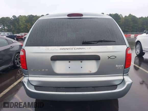2003 Dodge Caravan SE with VIN 1D4GP24363B242572, listed as a IAAI auction lot 43328813 with 206,487 mi miles and . Bid and sale history available at DreamBid. Image 16.