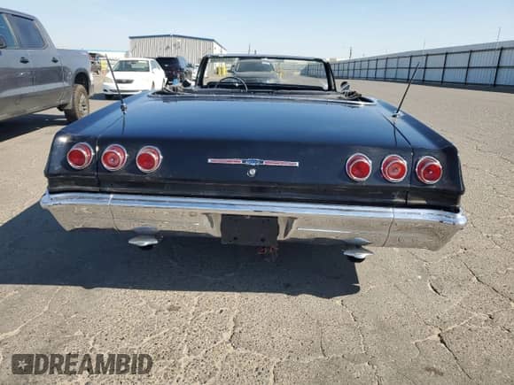 1965 Chevrolet Impala с VIN 166675F316774, выставлен на аукционе Copart как лот 68130684 с пробегом 36 203 миль миль и Списание • Salvage title. История ставок и продаж доступна на DreamBid. Изображение 6.