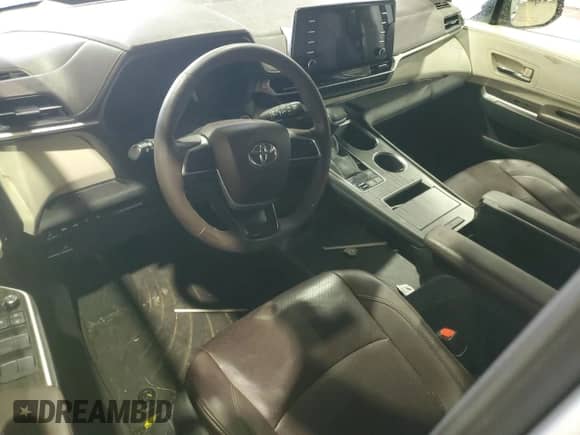 2022 Toyota Sienna Platinum с VIN 5TDESKFC6NS048507, выставлен на аукционе Copart как лот 68485875 с пробегом 57 588 миль миль и Списание • Salvage title. История ставок и продаж доступна на DreamBid. Изображение 8.