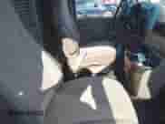 2001 Chevrolet Express Cargo с VIN 1GCFG15W411185187, выставлен на аукционе IAAI как лот 42565861 с пробегом 303 748 миль миль и . История ставок и продаж доступна на DreamBid. Изображение 8.