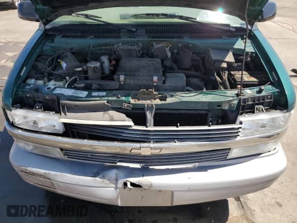 1999 Chevrolet Astro с VIN 1GNDM19WXXB119909, выставлен на аукционе Copart как лот 64650315 с пробегом 183 735 миль миль и Списание • Salvage title. История ставок и продаж доступна на DreamBid. Изображение 12.