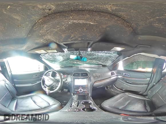 2018 Ford Explorer Limited z VIN 1FM5K8F86JGB57645, wystawiony jako Copart lot #85686605 z przebiegiem 150 570 mil mil oraz Szkoda całkowita • Salvage title. Historia ofert i sprzedaży dostępna na DreamBid. Obrazek 15.