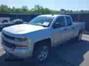 2017 Chevrolet Silverado 1500 Custom с VIN 1GCRCPEC6HZ290147, выставлен на аукционе IAAI как лот 42013613 с пробегом 179 079 миль миль и . История ставок и продаж доступна на DreamBid. Изображение 17.