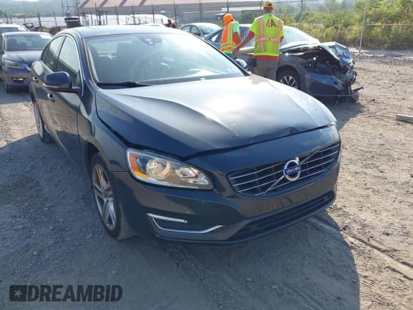 2015 Volvo S60 T5 Premier с VIN YV1612TK3F2363609, выставлен на аукционе IAAI как лот 42878515 с пробегом 85 058 миль миль и . История ставок и продаж доступна на DreamBid. Изображение 6.