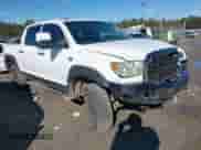 2013 Toyota Tundra Limited с VIN 5TFHW5F12DX312459, выставлен на аукционе IAAI как лот 41303176 с пробегом 289 393 миль миль и . История ставок и продаж доступна на DreamBid. Изображение 1.