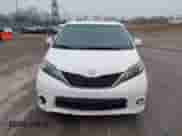 2011 Toyota Sienna SE with VIN 5TDXK3DC0BS122811, listed as a IAAI auction lot 41491159 with 337,201 mi miles and . Bid and sale history available at DreamBid. Image 12.