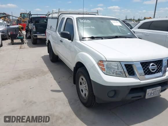 2021 Nissan Frontier S z VIN 1N6ED0CE4MN708663, wystawiony jako IAAI lot #42807499 z przebiegiem 99 635 mil mil oraz . Historia ofert i sprzedaży dostępna na DreamBid. Obrazek 1.