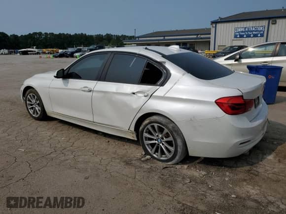2016 BMW 3 Series 320i with VIN WBA8A9C53GK619232, listed as a Copart auction lot 59098635 with 151,260 mi miles and Salvage title. Bid and sale history available at DreamBid. Image 2.
