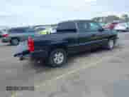 2004 Chevrolet Silverado 1500 Work Truck с VIN 2GCEC19V941123159, выставлен на аукционе IAAI как лот 41419477 с пробегом 171 449 миль миль и . История ставок и продаж доступна на DreamBid. Изображение 4.