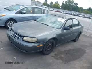 2004 Chevrolet Malibu Classic z VIN 1G1ND52F04M678974, wystawiony jako IAAI lot #43110854 z przebiegiem 178 092 mil mil oraz . Historia ofert i sprzedaży dostępna na DreamBid. Obrazek 2.