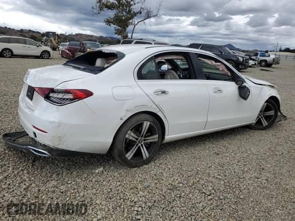 2022 Mercedes-Benz C 300 with VIN W1KAF4GB8NR057007, listed as a Copart auction lot 80397405 with 48,512 mi miles and Salvage title. Bid and sale history available at DreamBid. Image 3.