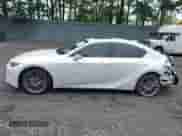 2023 Lexus IS 300 z VIN JTHD81F21P5050734, wystawiony jako IAAI lot #42464046 z przebiegiem 25 957 mil mil oraz . Historia ofert i sprzedaży dostępna na DreamBid. Obrazek 14.