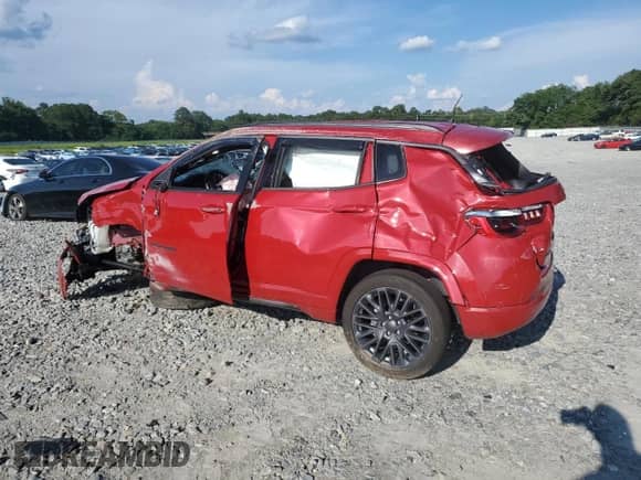 2022 Jeep Compass (RED) Edition with VIN 3C4NJDCB5NT132656, listed as a Copart auction lot 62827535 with Not provided miles and Salvage title. Bid and sale history available at DreamBid. Image 2.